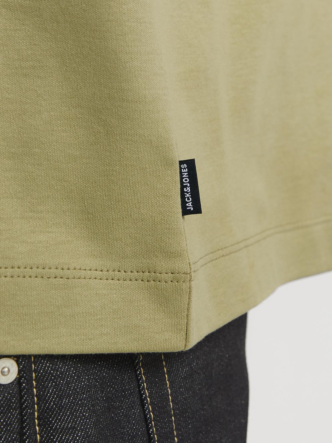 model_shot-detail